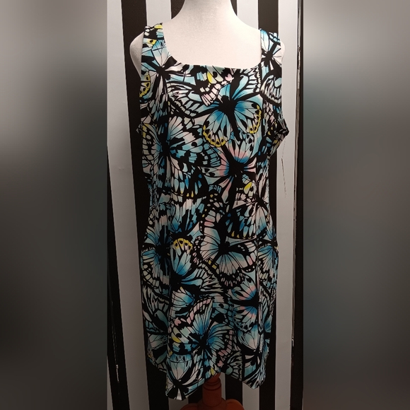 NWT butterfly dress - Picture 3 of 9